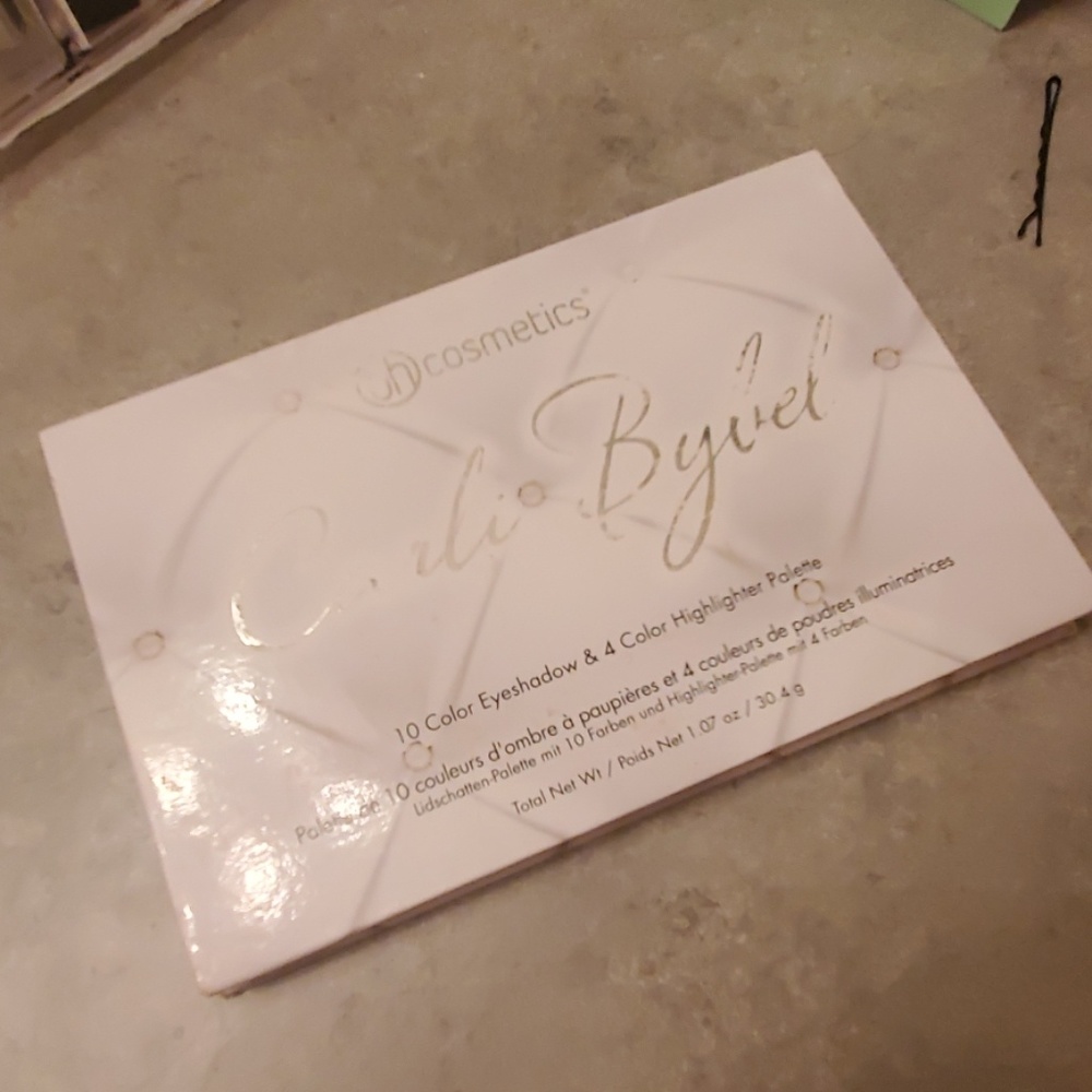Charli Bybel pallet